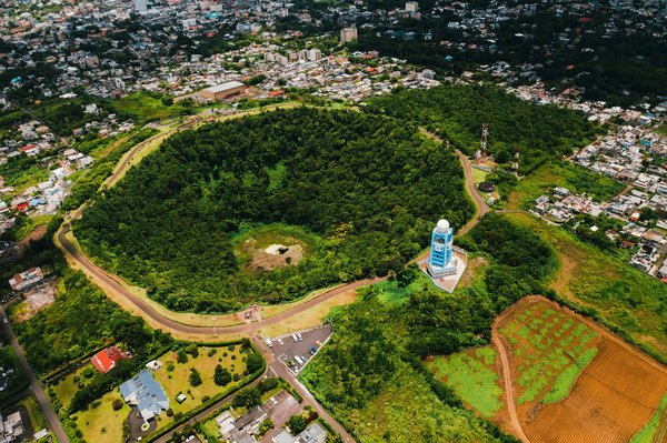 Comment assister à des festivals de cerfs-volants gratuits en Indonésie?